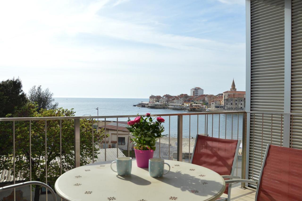 Apartment Silvija sea view Umag Buitenkant foto